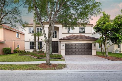 Photo of Listing MLS A11250133 in 743 Nandina Dr Weston FL 33327