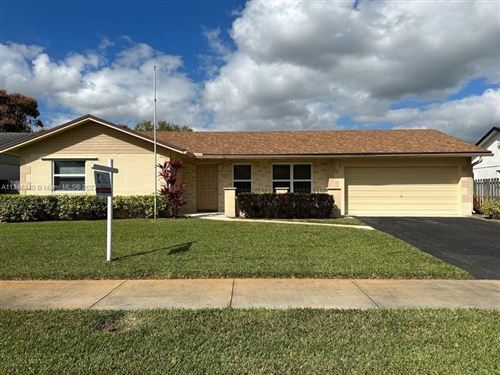 Photo of Listing MLS A11346140 in 5815 SW 117th Ter Cooper City FL 33330