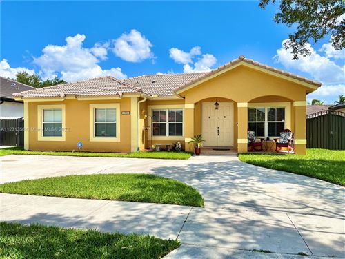 Photo of Listing MLS A11231356 in 8736 NW 168th Ln Miami Lakes FL 33018