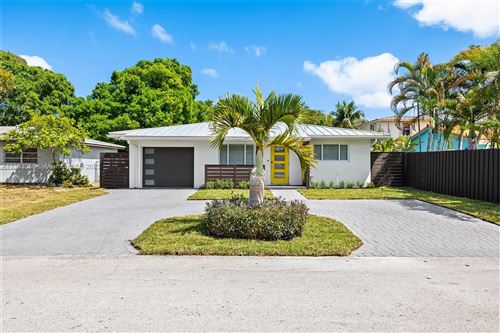 Photo of Listing MLS A11363358 in 3530 NE 13th Ave Oakland Park FL 33334