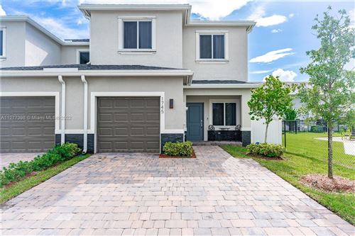Photo of Listing MLS A11277398 in 1745 SE 8th Pl Homestead FL 33034