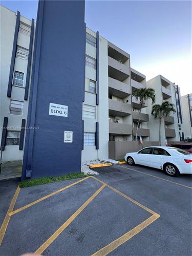 Photo of Listing MLS A11305577 in 10090 NW 80th Ct #1350 Hialeah Gardens FL 33016
