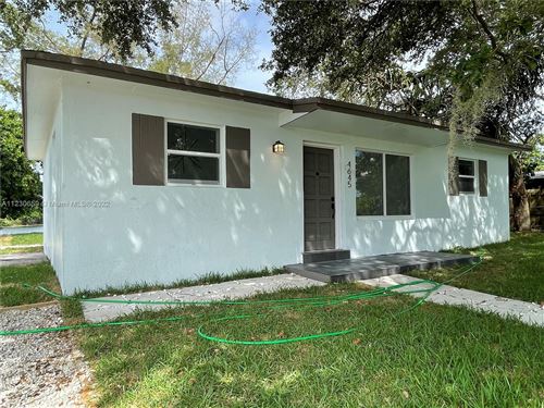 Photo of Listing MLS A11230659 in 4645 SW 31st Dr West Park FL 33023