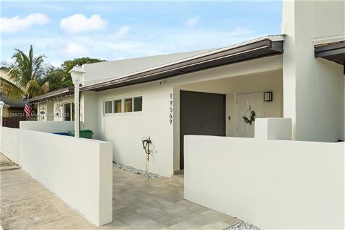 Photo of Listing MLS A11248724 in 19569 NW 55th Cir Pl #5 Miami Gardens FL 33055