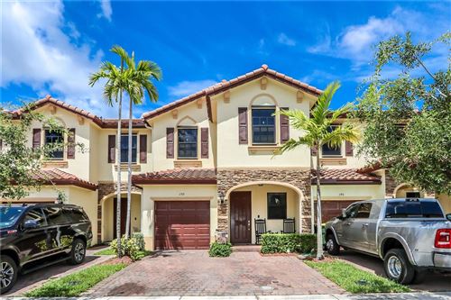Photo of Listing MLS A11252758 in 150 SE 33rd Ter Homestead FL 33033