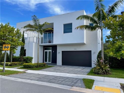Photo of Listing MLS A11347777 in 9960 NW 74th Ter Doral FL 33178