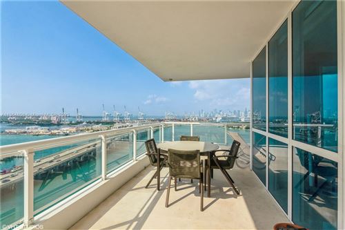 Photo of Listing MLS A11364808 in 540 West Ave #1811 Miami Beach FL 33139