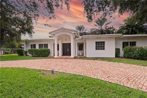 Photo of Listing MLS A11251885 in 505 Luenga Ave Coral Gables FL 33146