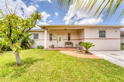 Photo of Listing MLS RX-10815356 in 4211 SW 28th Street West Park FL 33023