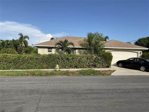 Photo of Listing MLS RX-10831721 in 903 12th Avenue S Lake Worth FL 33460