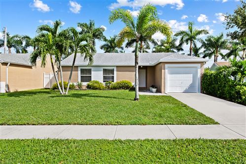 Photo of Listing MLS RX-10832777 in 9923 Baywater Drive Boca Raton FL 33496