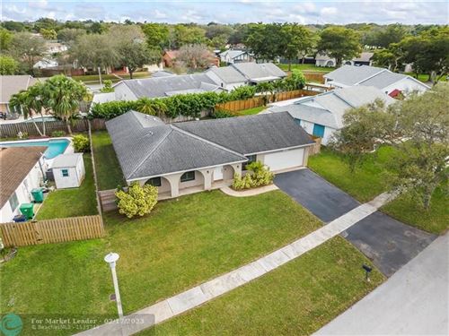 Photo of Listing MLS F10368145 in 10250 SW 49th Ct Cooper City FL 33328
