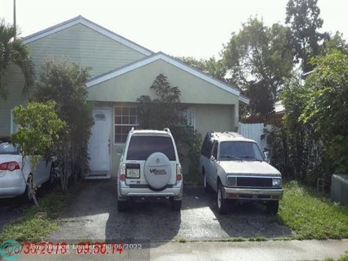 Photo of Listing MLS F10342502 in 1254 SW 71st Ter #1254 North Lauderdale FL 33068