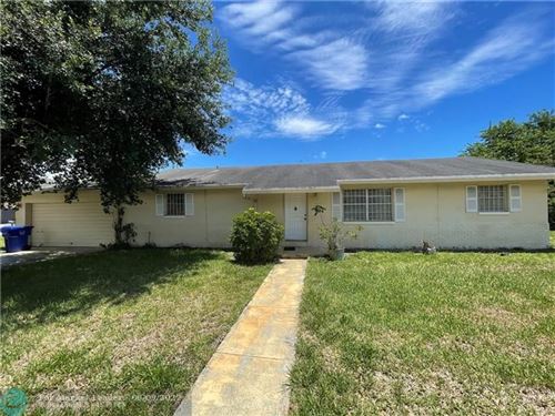 Photo of Listing MLS F10333788 in 4350 SW 20th St West Park FL 33023